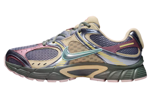 A Ma Maniere x Nike V5 Rnr Light Carbon / Desert Khaki