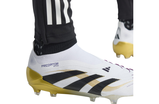 thumb_ipad_adidas-predator-