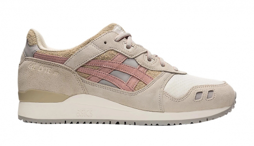 An On-Feet Look At The Asics Gel Sight Whisper Pink •