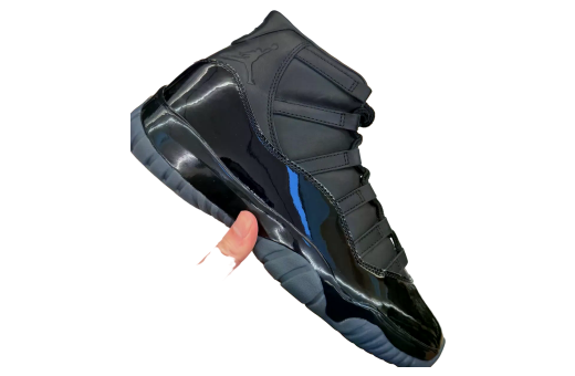 Comme Des Garçons Homme Plus x Air Jordan 11 Black / White