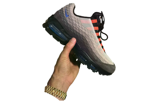 Kith x Nike Air Max 95 Knicks Anthracite / Dark Grey