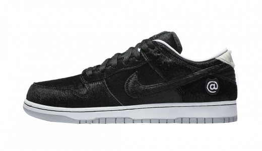Buy the Medicom Toy x Nike SB Dunk Low BE@RBRICK Right Here 