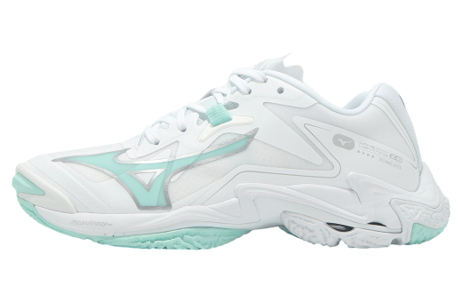 Mizuno Wave Lightning Z8 White / Blue - Feb 2025