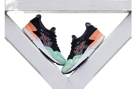 Naked x Asics Gel Lyte 5 - Hafnia