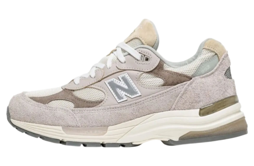 【NEW BALANCE】992 Made in USA Moonrock Mushroom (U992MM) Made in USA 992 Sneaker in Moonrock/Mushroom - New Balance