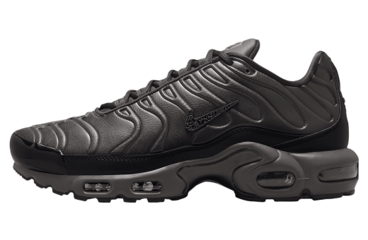 Nike Air Max Plus Black Tea