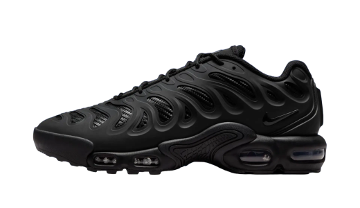 thumb ipad nike air max plus drift triple black