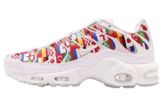 air max plus one world