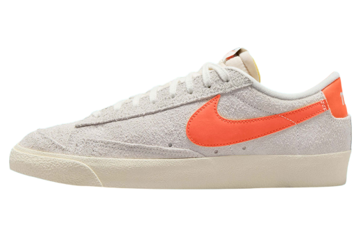 Nike Blazer Low 77 Summit White / Safety Orange