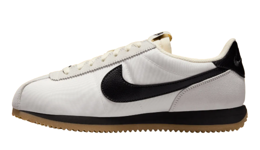 Nike Cortez Sail / Black / Gum