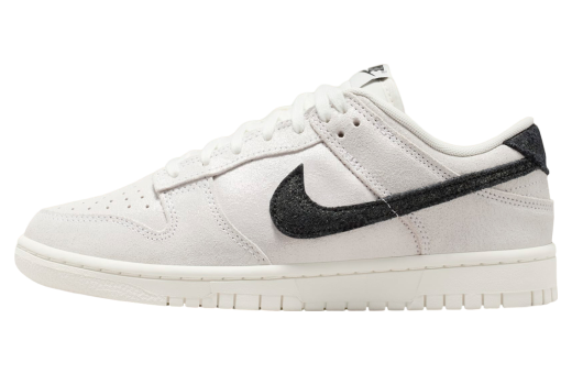 Nike Dunk Low Sail / Black