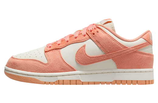 Peach pink Nike Dunk Low Soft Pearl Pink-Apricot Agate-White Womens Sz