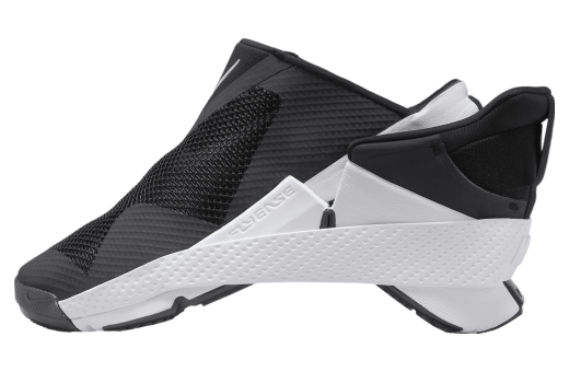 Nike Go FlyEase Black / White