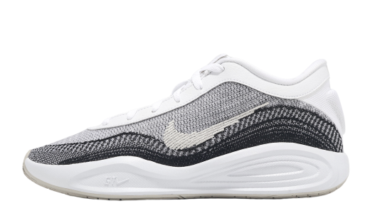 Nike GT Hustle Academy EP White / Light Bone