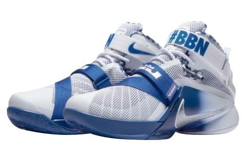 Nike LeBron Zoom Soldier 9 Kentucky