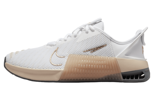 Nike Metcon 9 EasyOn WMNS White / Metallic Gold Grain