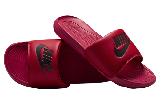 Nike Victori One University Red / Black