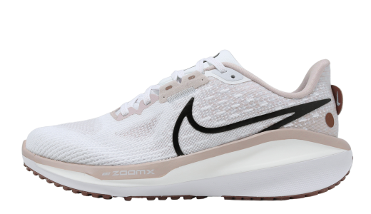 zapatillas de running Nike apoyo talón de material reciclado