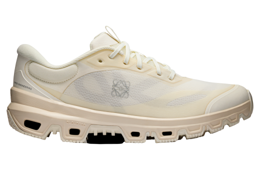 On Cloudventure Loewe 2 Eggshell