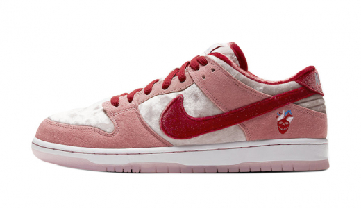 Nike SB Dunk Low Strangelove - Special Box Shoes - Size 8 - Melon / Gym Red